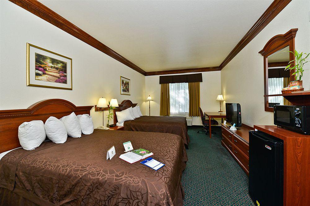 Best Western Fort Worth Inn And Suites Chambre photo
